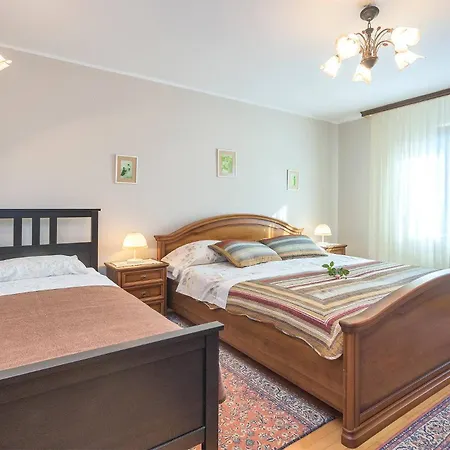 Modern, Affordable And Nicely Decorated - Paradise Guest house