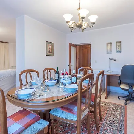 Guest house Modern, Affordable And Nicely Decorated - Paradise Pula