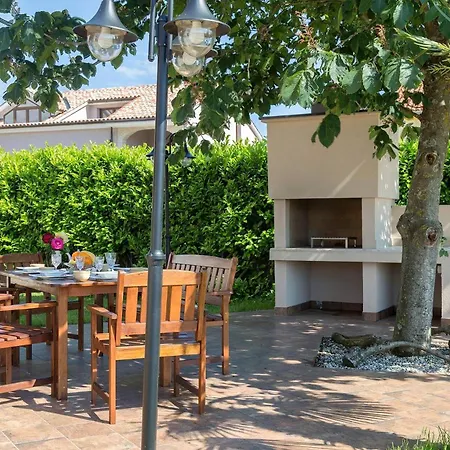Modern, Affordable And Nicely Decorated - Paradise Guest house 3*