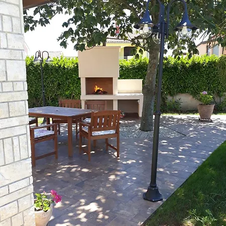 Modern, Affordable And Nicely Decorated - Paradise 3*