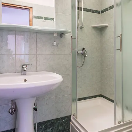 Modern, Affordable And Nicely Decorated - Paradise ゲストハウス プーラ