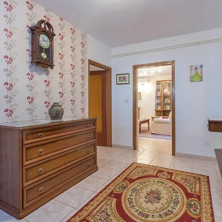 Modern, Affordable And Nicely Decorated - Paradise Affittacamere Pola