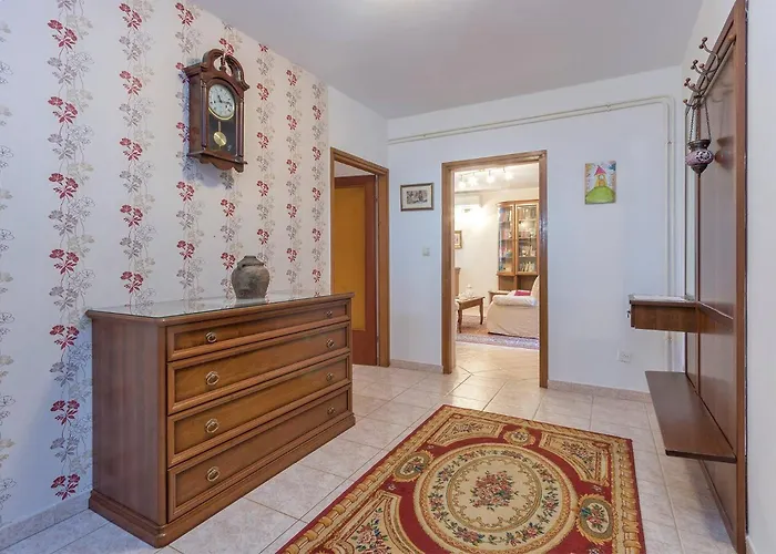 Modern, Affordable And Nicely Decorated - Paradise Affittacamere Pola