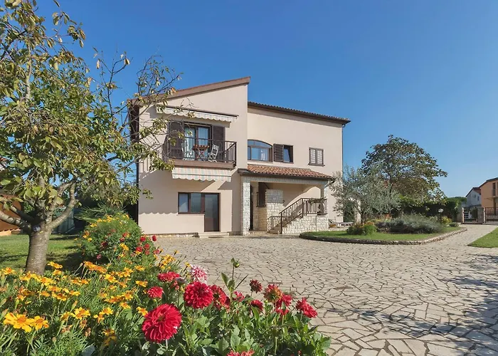 Affittacamere Modern, Affordable And Nicely Decorated - Paradise Pola